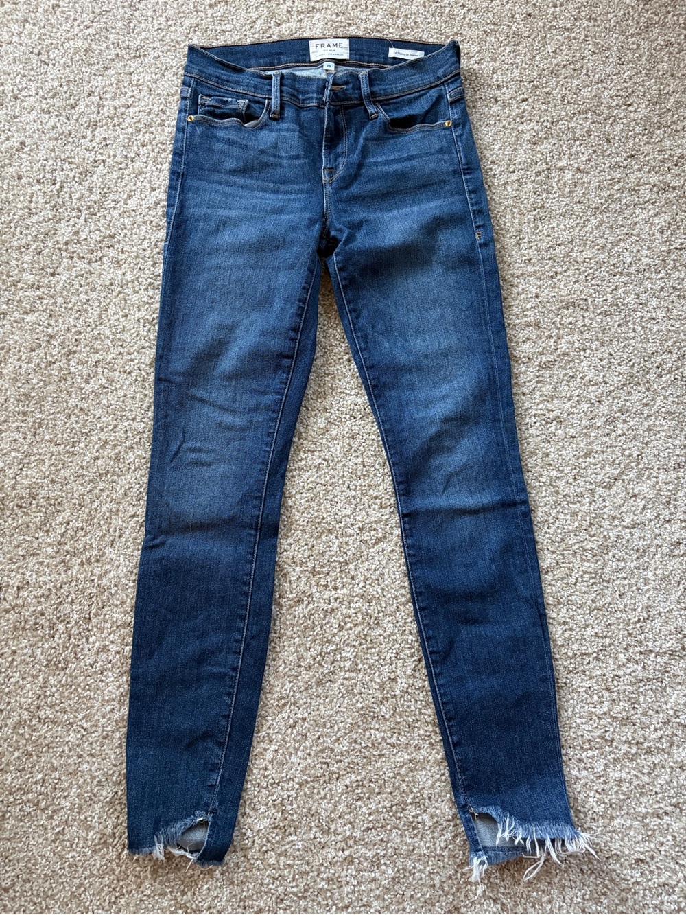 Frame Denim Le Skinny de Jeanne Mid-Rise Skinny Jeans in Dark Blue
